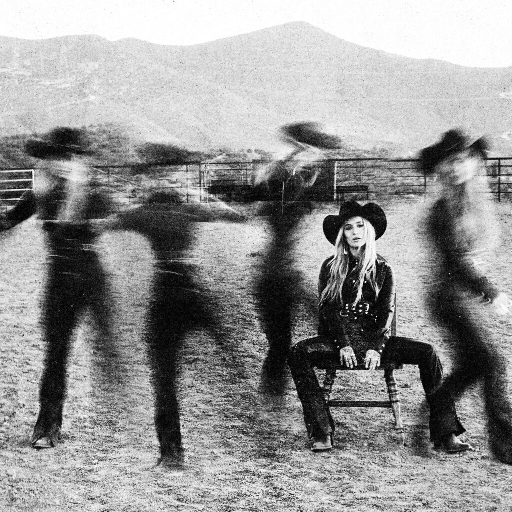 LaineyWilson_Cant Sit Still_